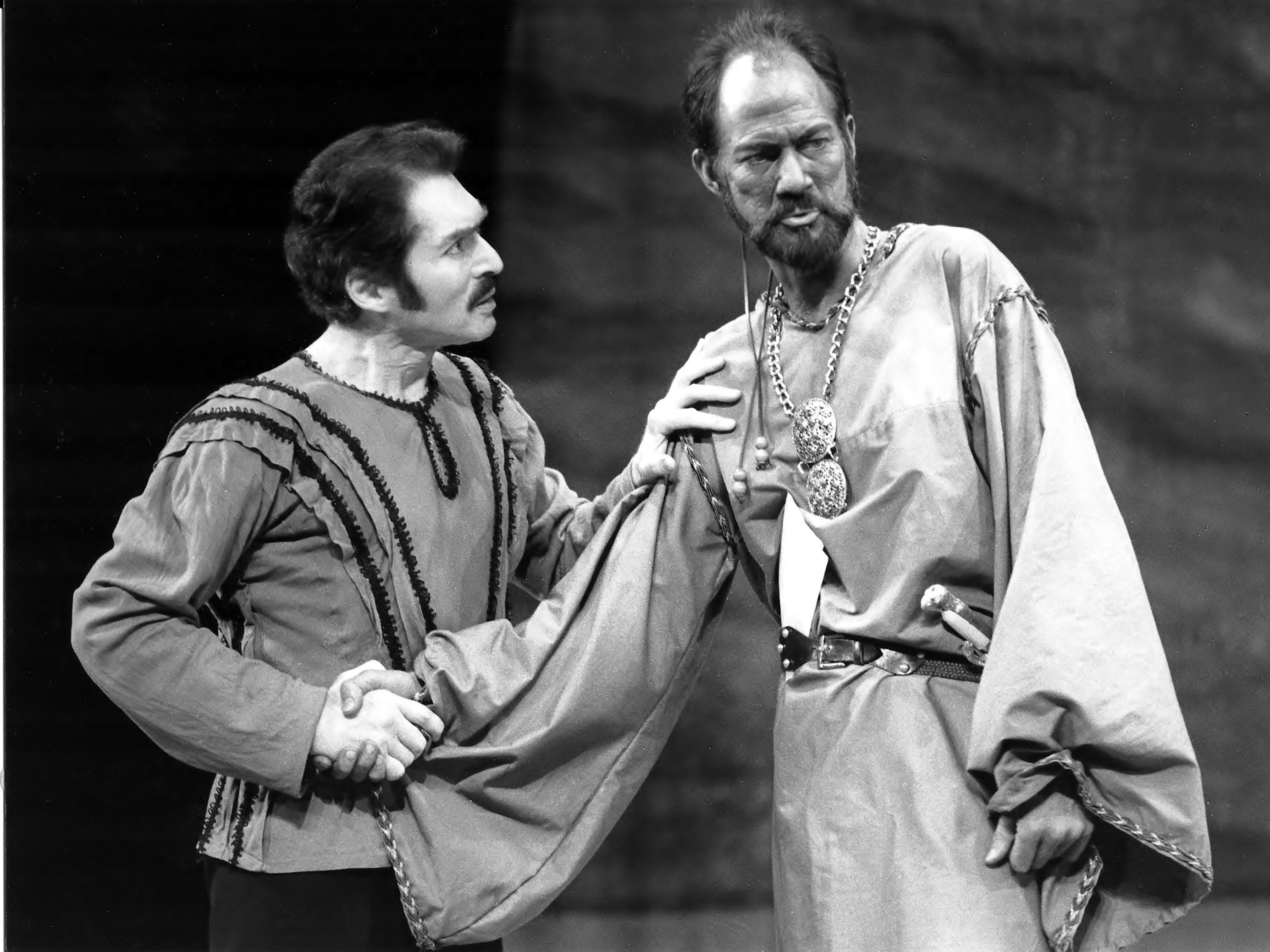 Clark Iago Othello Alexander Barnett classic theatre international.jpeg